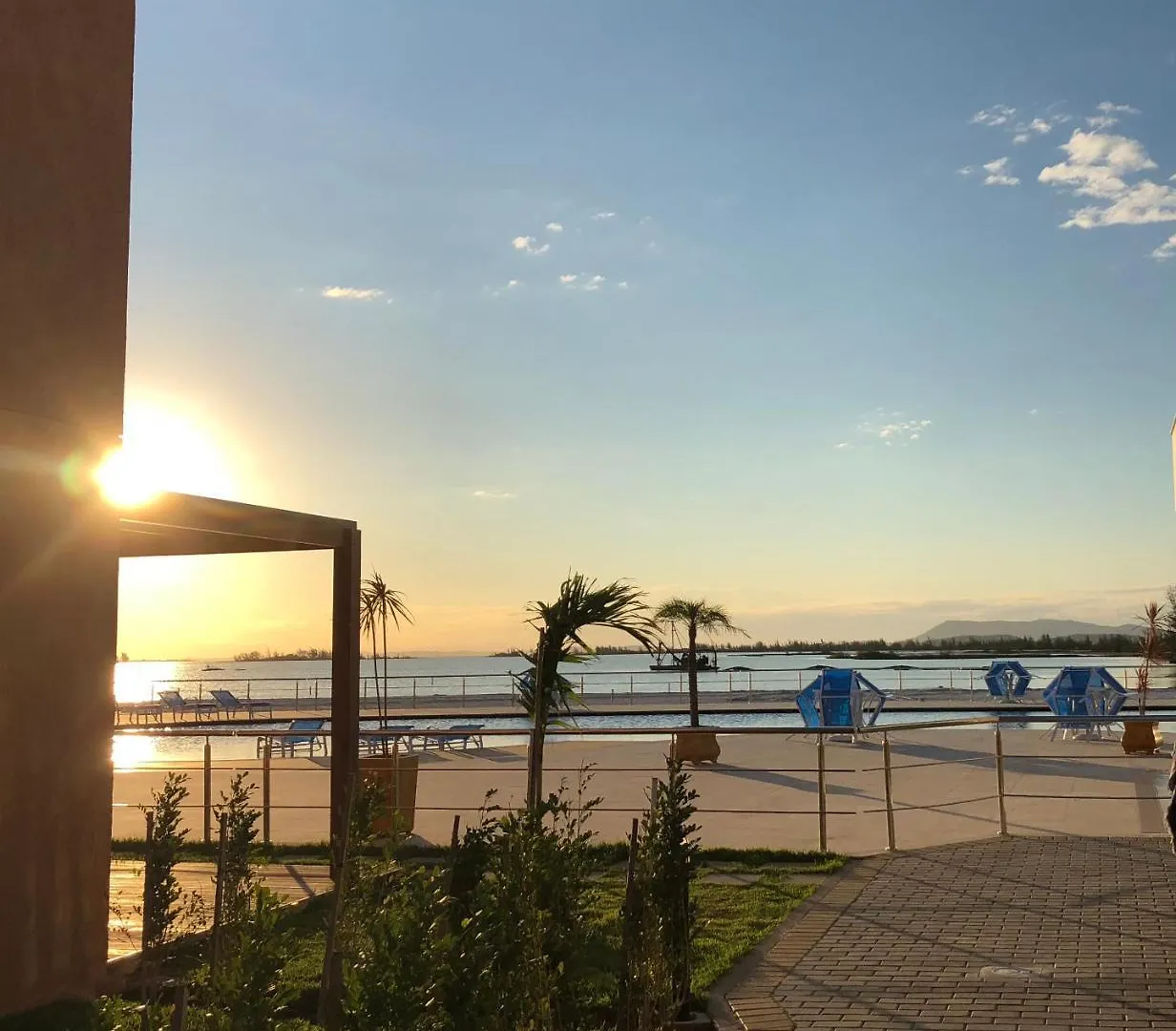 Apartamento para temporada em Arraial do Cabo- Condomínio Golden Lake